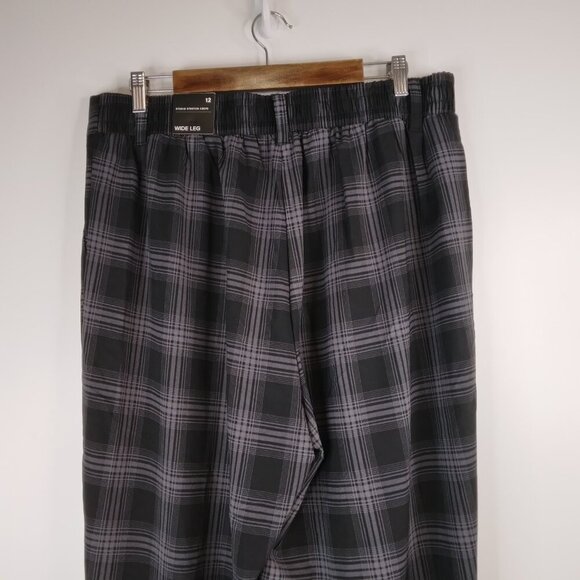 NWT Torrid Wide Leg Studio Stretch Crepe High Rise Shadow Plaid Pants Size 12 - Picture 8 of 14